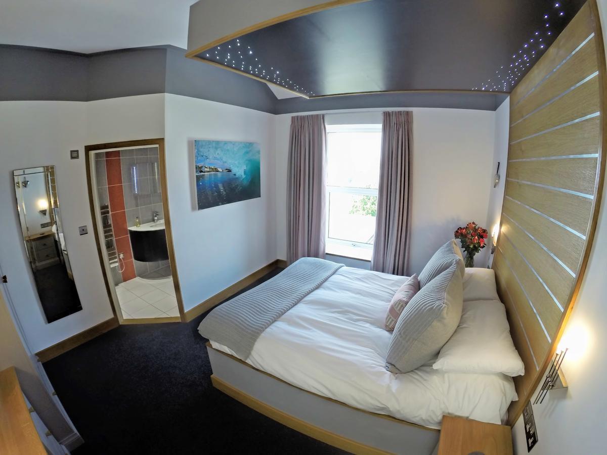 The Oceanic Luxury Aparthotel Falmouth Zewnętrze zdjęcie