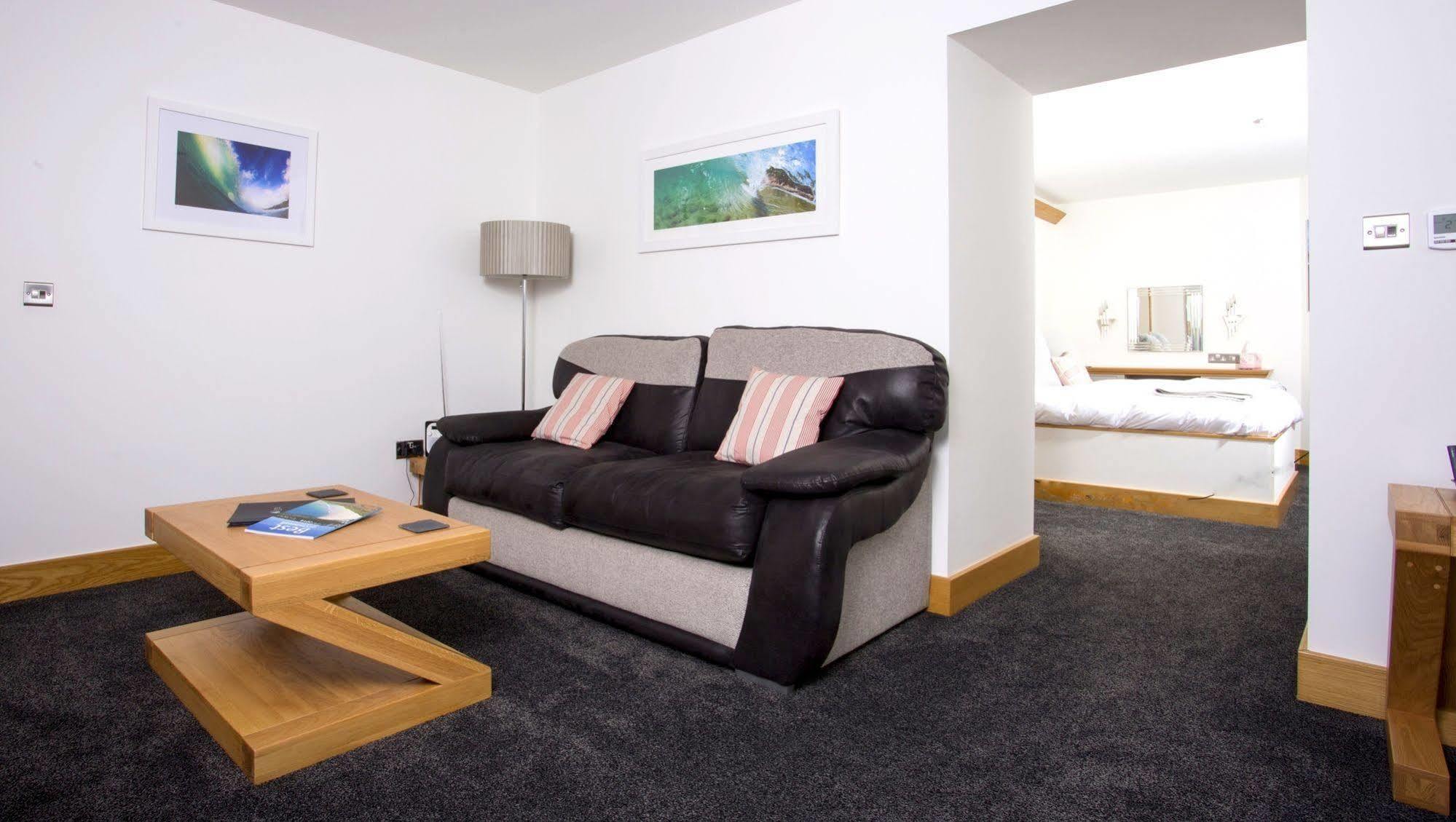 The Oceanic Luxury Aparthotel Falmouth Zewnętrze zdjęcie